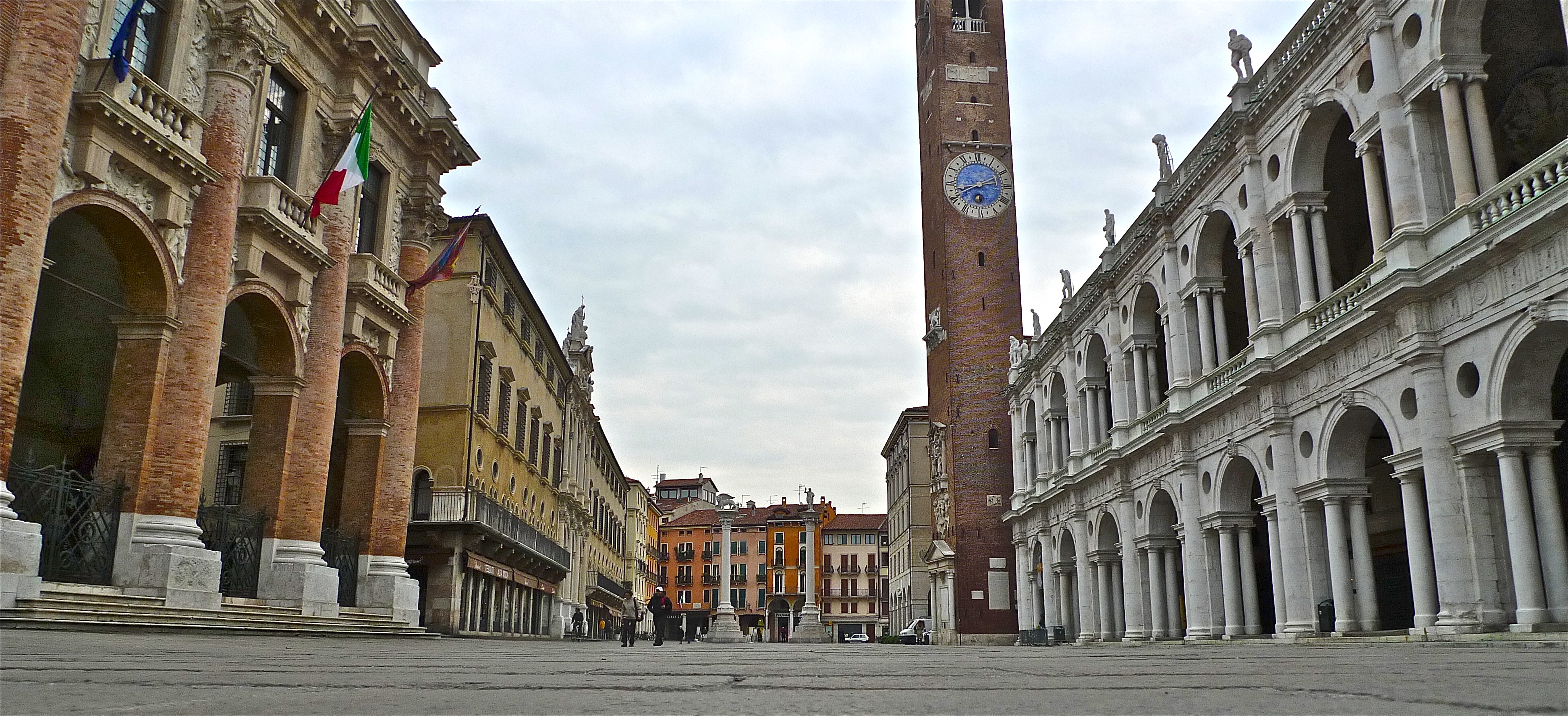 Photo:  Vicenza 010